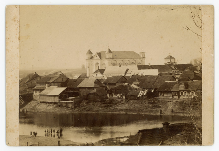 Vaizdas į Kėdainius nuo kairiojo Nevėžio kranto ir evangelikų reformatų bažnyčia, 1889 m.