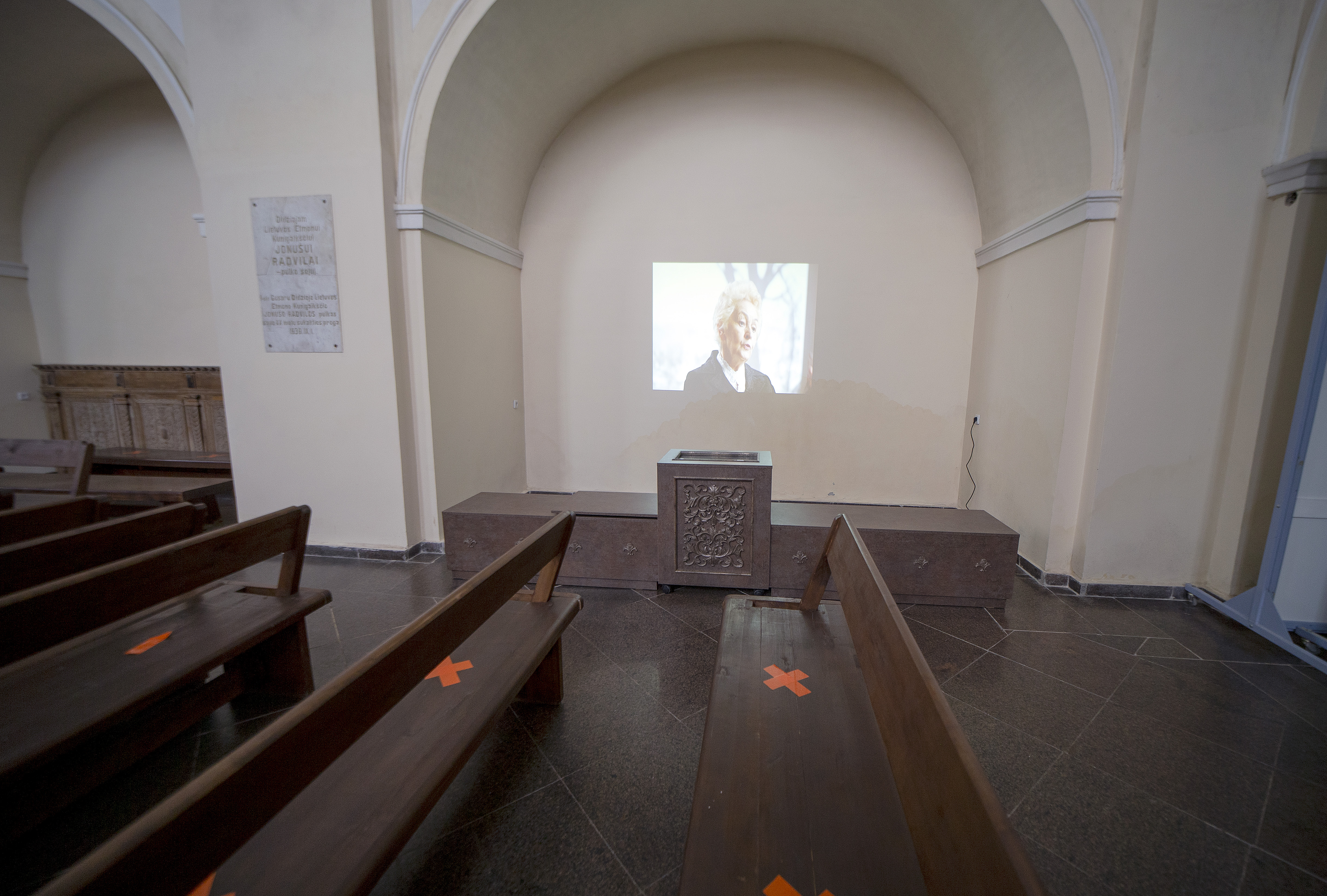 Lankytojai gali peržiūrėti dokumentinius bei vaidybinius filmus apie evangelikų reformatų bažnyčią sovietmečiu bei protestantų laidojimo kultūrą.